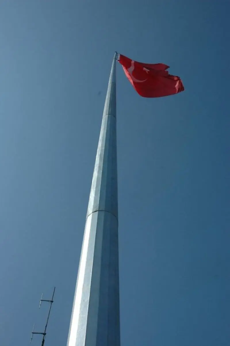 Galvanizli Bayrak Direği 2