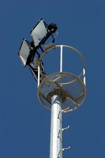 Galvanized Projector Poles 4