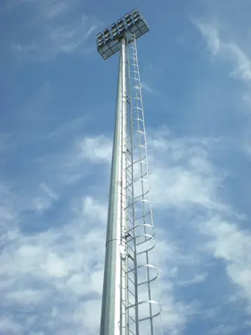Galvanized Stadium Poles 2